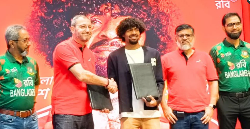 আমি ভাগ্যবান যে পুরো জাতিকেই গর্বিত করতে পারি : হামজা